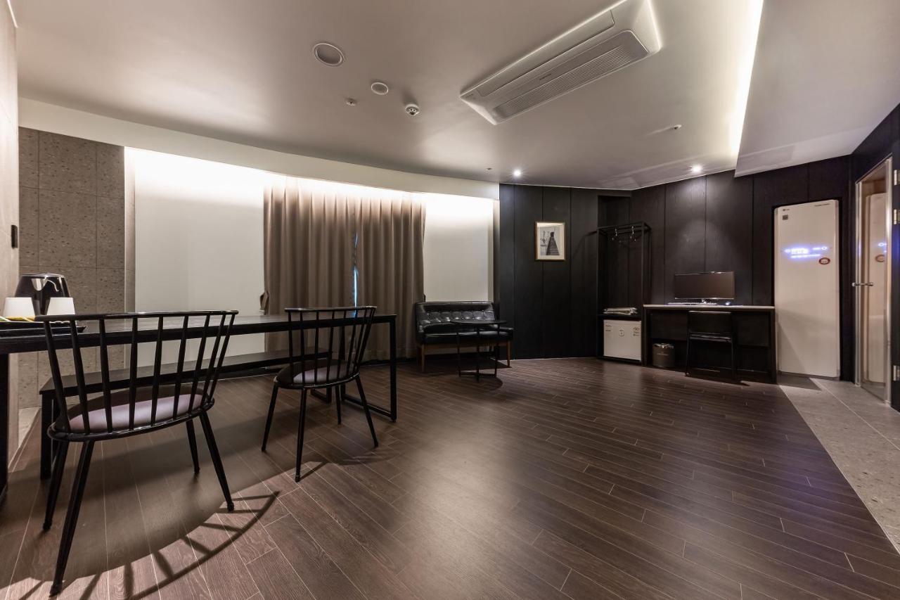 Brown Dot Hotel Seosan Ngoại thất bức ảnh